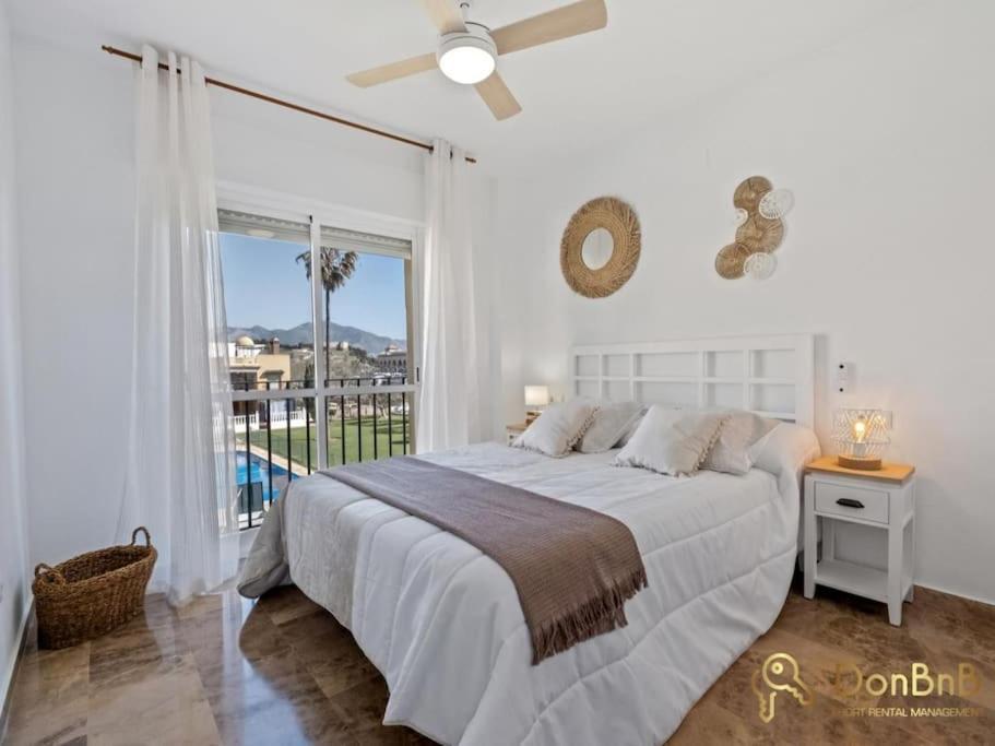 פואנגירולה Apartamento Cerca De La Playa En Las Lagunas De Mijas מראה חיצוני תמונה