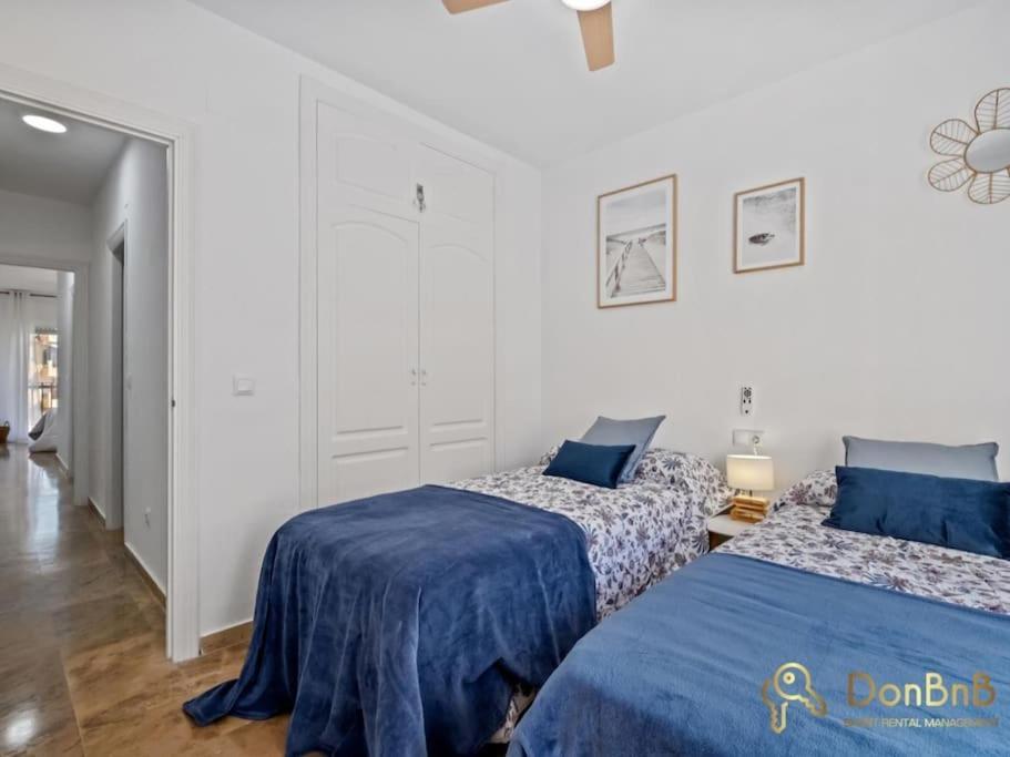 פואנגירולה Apartamento Cerca De La Playa En Las Lagunas De Mijas מראה חיצוני תמונה