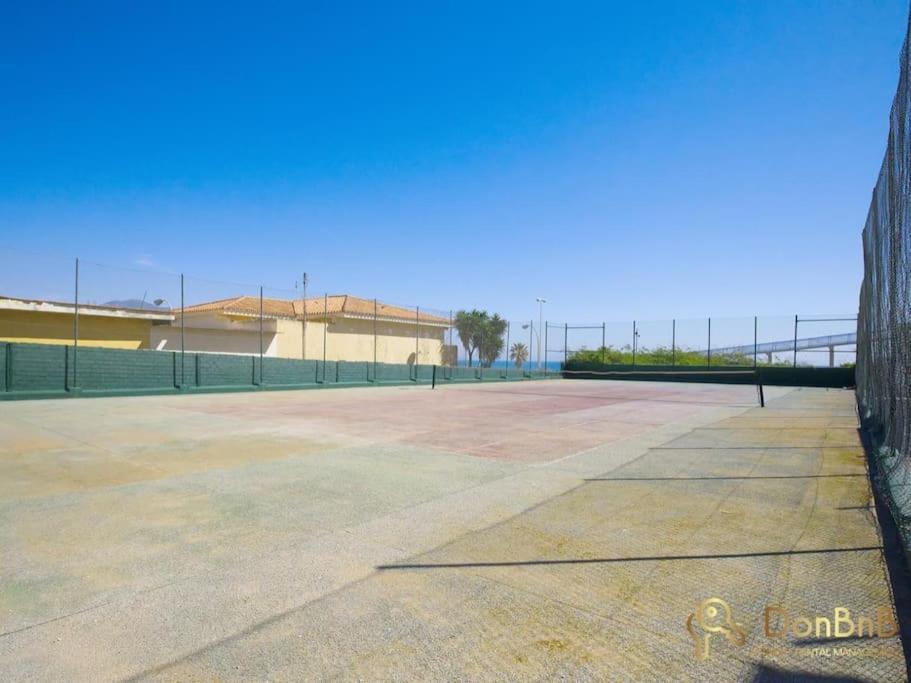 פואנגירולה Apartamento Cerca De La Playa En Las Lagunas De Mijas מראה חיצוני תמונה